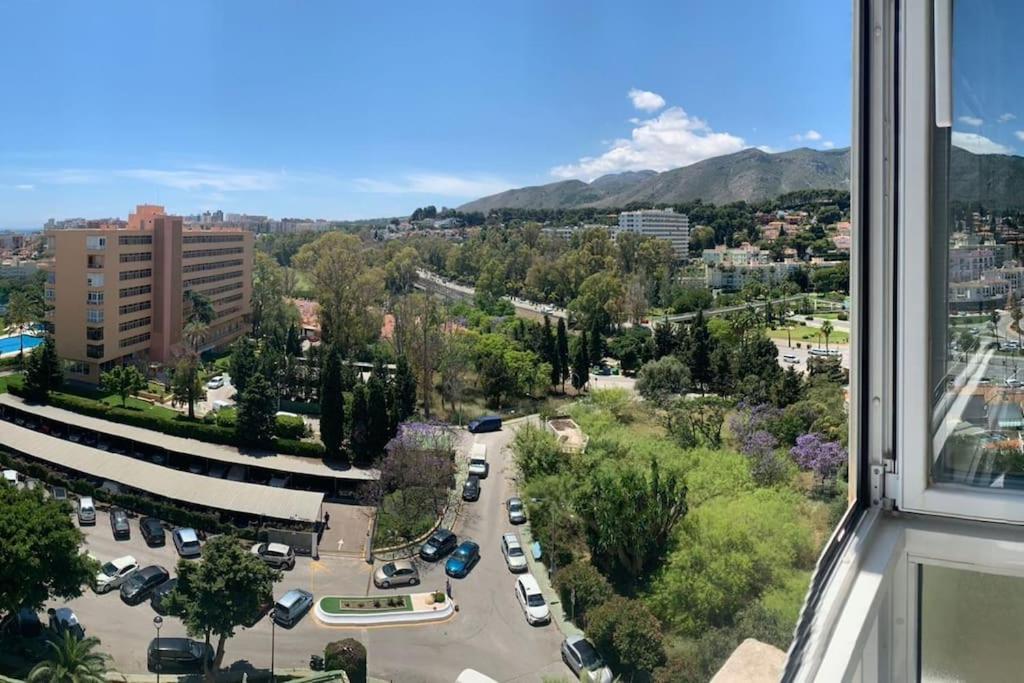 Alterhome Luminoso Estudio Con Piscina Y Maravillosas Vistas Torremolinos Exteriér fotografie