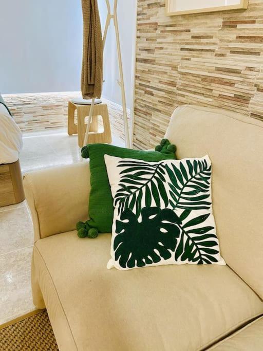 Alterhome Luminoso Estudio Con Piscina Y Maravillosas Vistas Torremolinos Exteriér fotografie